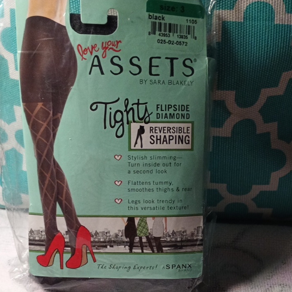 Assets by Sara Blakely Black Diamond Tights – Reversible Shaping